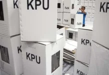 Logistik Sudah Didistribusikan, KPU Kolaka Siap Gelar PSU KPU Lakukan Pergantian 13 Kotak Suara Rusak di Bombana