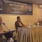 Pedagang di Kendari Latihan Teknik Kelola Usaha Pedagang di Kendari Latihan Teknik Kelola Usaha