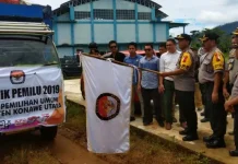 KPU Konut Mulai Distribusikan Logistik Pemilu ke PPK di 13 Kecamatan KPU Konut Mulai Distribusikan Logistik Pemilu ke PPK di 13 Kecamatan