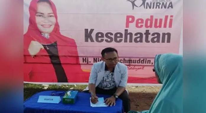 Relawan Sahabat Nirna Lachmuddin Gelar Pengobatan Gratis di Konsel