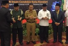 MAN IC Kendari Kukuhkan 57 Siswa Angkatan Pertama MAN IC Kendari Kukuhkan 57 Siswa Angkatan Pertama