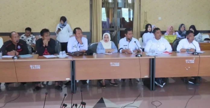 DPRD Konsel Gelar RDP Sengketa Lahan Perusahaan Tambang