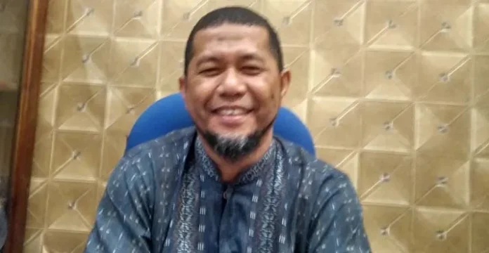 Wakil Rektor Bidang Akademik Universitas Sembilanbelas November (USN) Kolaka, Ruslin Hadanu