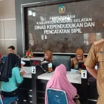 Jelang Pemilu, Penerbitan Dokumen Kependudukan di Konsel Meningkat Kepala Seksi (Kasi) Pendaftaran Penduduk Disduk Capil Konsel Sudirman