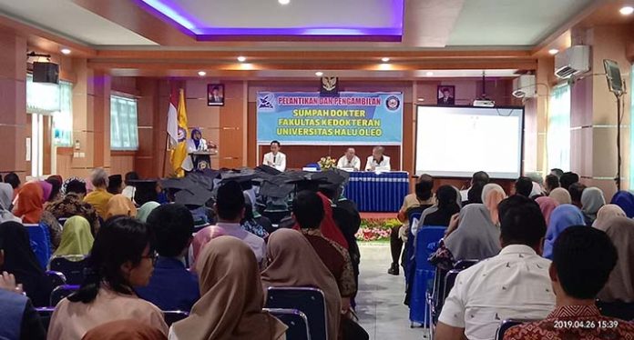 24 Dokter Baru FK UHO Resmi Dilantik