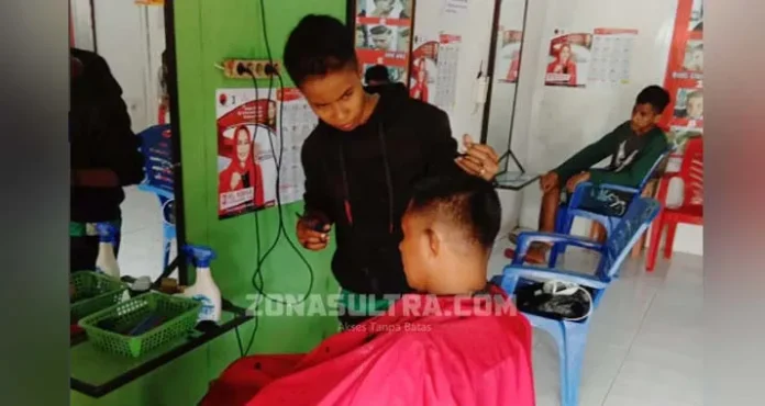 tukang cukur Demi Nirna Lachmuddin, Tukang Cukur Ini Gratiskan Pelanggannya