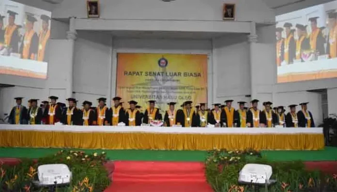 uho 1 Berikut Wisudawan Terbaik UHO Gelombang Kedua
