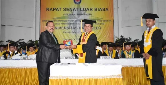 uho Tingkatkan Kualitas SDM, Pemkab Busel MoU dengan UHO