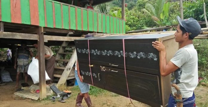 Tanah Retak, Puluhan Warga Kolaka Utara Mengungsi