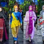 Potret Keindahan Tenun Masalili Muna dalam Balutan Busana Muslimah