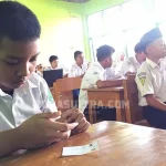 MTsN 1 Kendari Sukses Gelar UAS Berbasis Android MTsN 1 Kendari Sukses Gelar UAS Berbasis Android