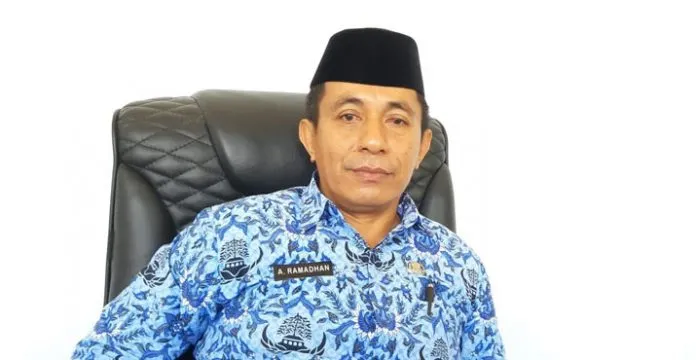 Kepala Diknas Mubar Ahmad Ramadhan