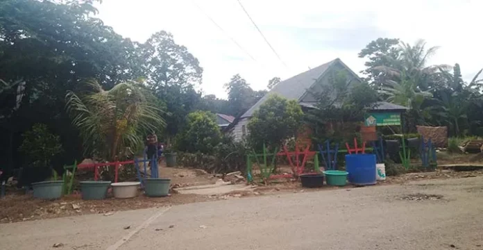 Korban Banjir di Kolaka Kesulitan Air Bersih