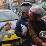 Ratusan Takjil Jurnalis Ludes dalam Hitungan Menit Ratusan Takjil Jurnalis Ludes dalam Hitungan Menit