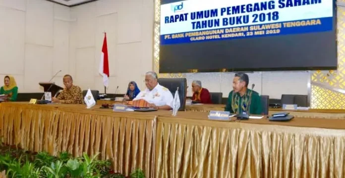 ali mazi Ali Mazi Pimpin RUPS Bank Sultra Tahun Buku 2018