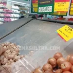 Di Lippo Plaza Baubau, Bawang Putih Dijual Murah Di Lippo Plaza Baubau, Bawang Putih Dijual Murah