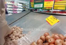 Di Lippo Plaza Baubau, Bawang Putih Dijual Murah Di Lippo Plaza Baubau, Bawang Putih Dijual Murah