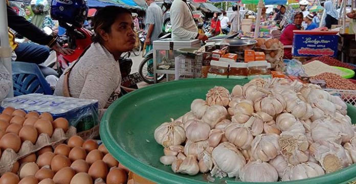 Harga Bawang Putih di Baubau Berangsur Turun