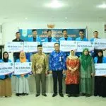 BRI Syariah Beri Beasiswa 12 Mahasiswa IAIN Kendari BRI Syariah Beri Beasiswa 12 Mahasiswa IAIN Kendari