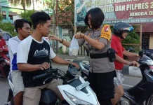 Pemuda Pelber’s Berbagi Takjil Bersama Polsek Murhum Baubau Pemuda Pelber's Berbagi Takjil Bersama Polsek Murhum Baubau
