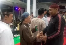 Wakil Wali Kota Baubau Buka Puasa Bersama 100 Kaum Duafa Wakil Wali Kota Baubau Buka Puasa Bersama 100 Kaum Duafa
