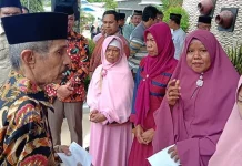 Darma Wanita Baubau Santuni 304 Kaum Duafa Darma Wanita Baubau Santuni 304 Kaum Duafa