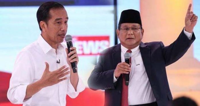 Joko Widodo (Kiri) - Prabowo Subianto (Kanan)