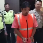 Dendam Soal Parkir, Pria di Kendari Bakar Rumah Rekannya Dendam Soal Parkir, Pria di Kendari Bakar Rumah Rekannya