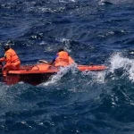 Kapal Penumpang Rute Lasalimu-Wanci Alami Mati Mesin Ilustrasi Evakuasi