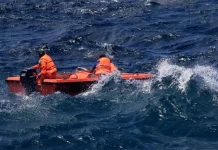 Kapal Penumpang Rute Lasalimu-Wanci Alami Mati Mesin Ilustrasi Evakuasi