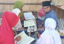 Perjuangan Anak-anak dan Lansia Belajar Alquran di Kampung Santri Langkoroni Perjuangan Anak-anak dan Lansia Belajar Alquran di Kampung Santri Langkoroni
