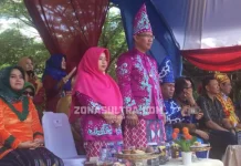 Begini Penampilan Berbagai Paguyuban di Pawai HUT Kendari Begini Penampilan Berbagai Paguyuban di Pawai HUT Kendari