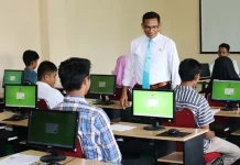 1.099 Calon Maba Ikuti UM-PTKIN di IAIN Kendari 1.099 Maba Ikuti UM-PTKIN di IAIN Kendari