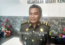 Dua Caleg PKS Dijebloskan ke Lapas Kelas II Kendari Kepala Seksi (Kasi) Pidana Umum (Pidum) Kejari Kendari Nanang Ibrahim
