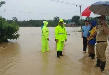 Kapolres Konsel Intruksikan Seluruh Anggotanya Bantu Korban Banjir