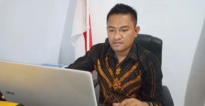 Ketua KPUD Muna Kubais