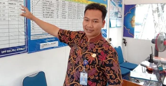 Kepala Sub Bagian (Kasubag) Tata Usaha UPP Kelas I Pelabuhan Baubau, Moh Qowi