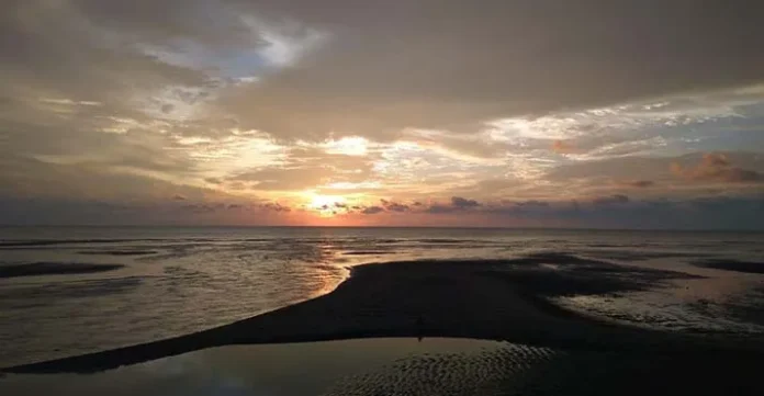 pantau_hilal Hilal Tak Terlihat di Kolaka, Kemenag Sultra: Besok Puasa