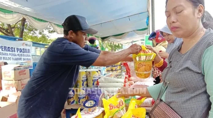 Antisipasi Penurunan Daya Beli Masyarakat, Pemkot Baubau Gelar Pasar Murah