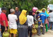 Pasar Murah di Kendari, Warga Serbu Gas Elpiji 3 Kg Pasar Murah di Kendari, Warga Serbu Gas Elpiji 3 Kg