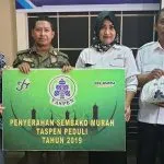 PT Taspen Bagikan 430 Paket Sembako Murah di Kendari dan Kolaka PT Taspen Bagikan 430 Paket Sembako Murah di Kendari dan Kolaka
