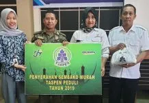 PT Taspen Bagikan 430 Paket Sembako Murah di Kendari dan Kolaka PT Taspen Bagikan 430 Paket Sembako Murah di Kendari dan Kolaka