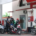 Hanya Petani dan Nelayan yang Boleh Isi BBM Subsidi Pakai Jerigen di SPBU Hanya Petani dan Nelayan yang Boleh Isi BBM Subsidi Pakai Jerigen di SPBU
