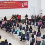 Ratusan Calon Maba Ikut Ujian Tes Tertulis di Poltekkes Kendari Ratusan Calon Maba Ikut Ujian Tes Tertulis di Poltekkes Kendari