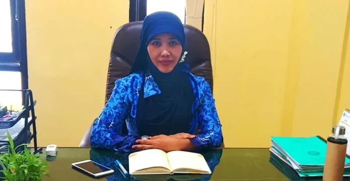 Direktur Poltekkes Kendari Askrening