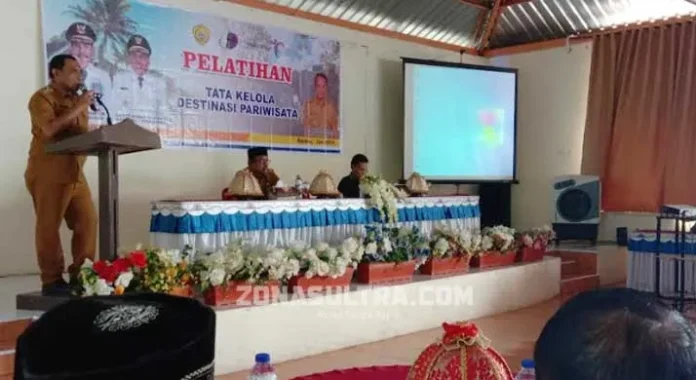 Dispar Baubau Latih Komunitas Kelola Pariwisata