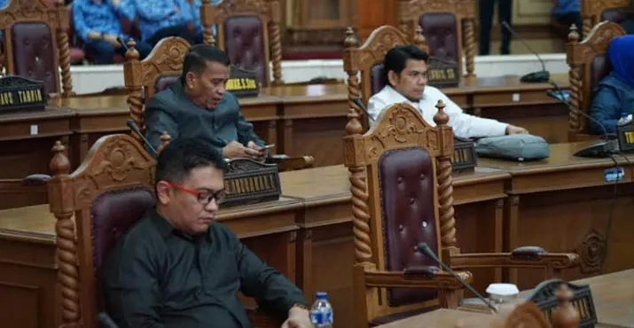 Gubernur Sampaikan Pertanggungjawaban APBD 2018 di DPRD Sultra