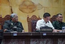 Tanggapan Fraksi-Fraksi DPRD Sultra Atas Raperda Pertanggungjawaban APBD 2018 Tanggapan Fraksi-Fraksi DPRD Sultra Atas Raperda Pertanggungjawaban APBD 2018