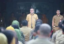 Mendagri: ASN Bolos Hari Pertama Kerja Akan Disanksi Mendagri: ASN Bolos Hari Pertama Kerja Akan Disanksi