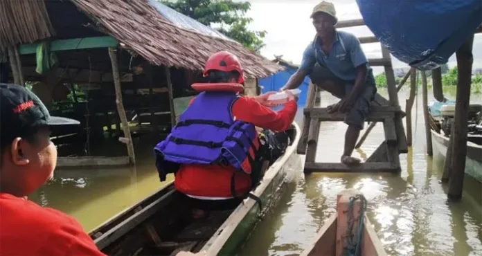 Pertamina Pimpin Penyaluran Bantuan Korban Banjir di Konawe
